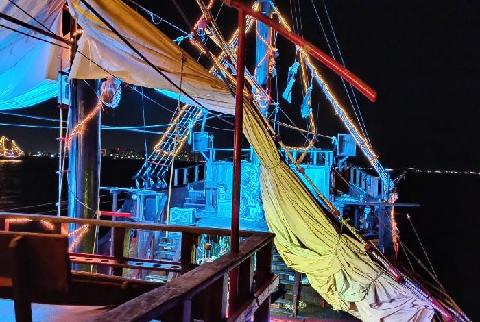 Cancun Jolly Roger Pirate Ship Night Show Including Dinner 2024